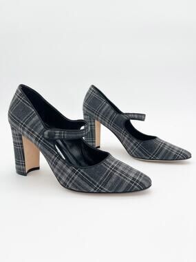 Manolo Blahnik Charcoal Gray Wool Plaid Mary Jane Block Heel Pumps IT 38.5